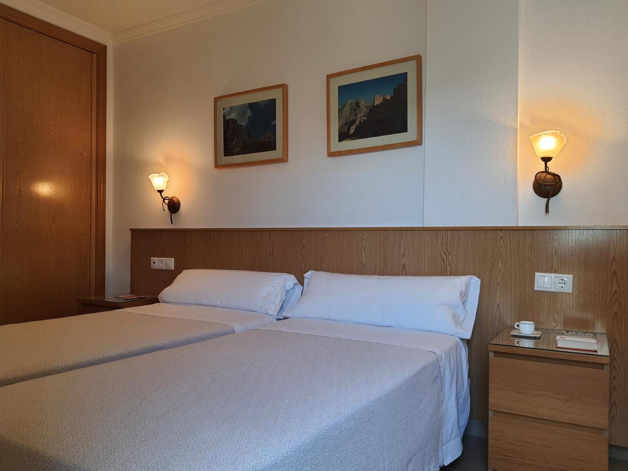Apartamentos Serrella - Rural Guadalest Benimantell Oda fotoğraf