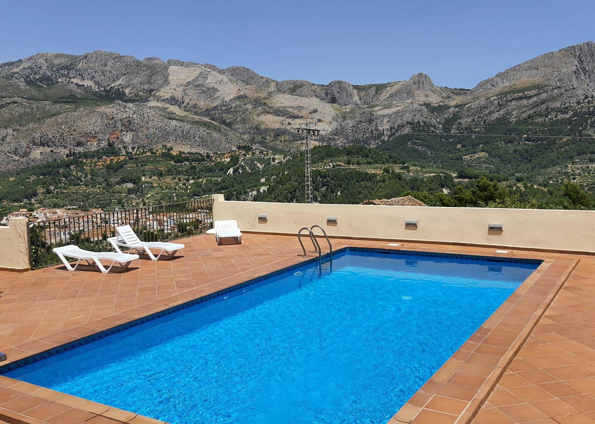 Apartamentos Serrella - Rural Guadalest Benimantell Dış mekan fotoğraf