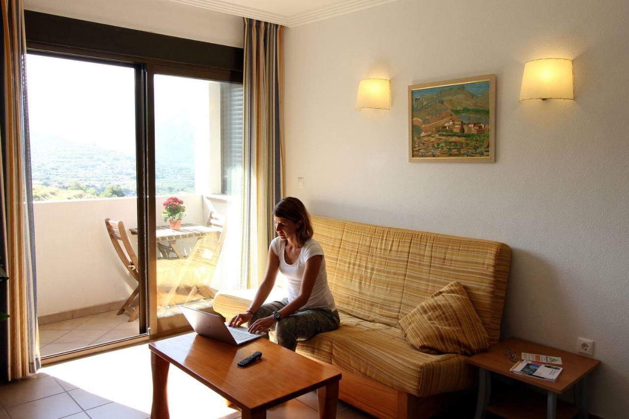 Apartamentos Serrella - Rural Guadalest Benimantell Dış mekan fotoğraf